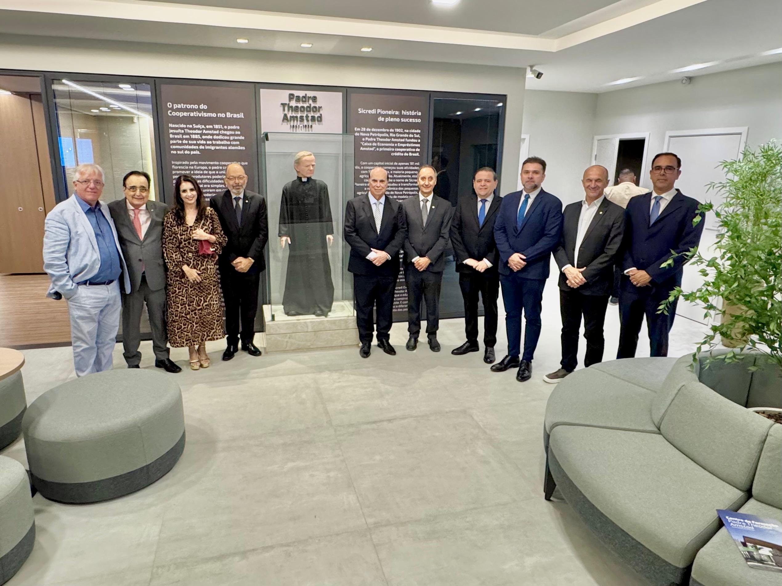 Sicredi Evolução inaugura em João Pessoa Centro de Formação do Nordeste, na abertura do Mês do Médico