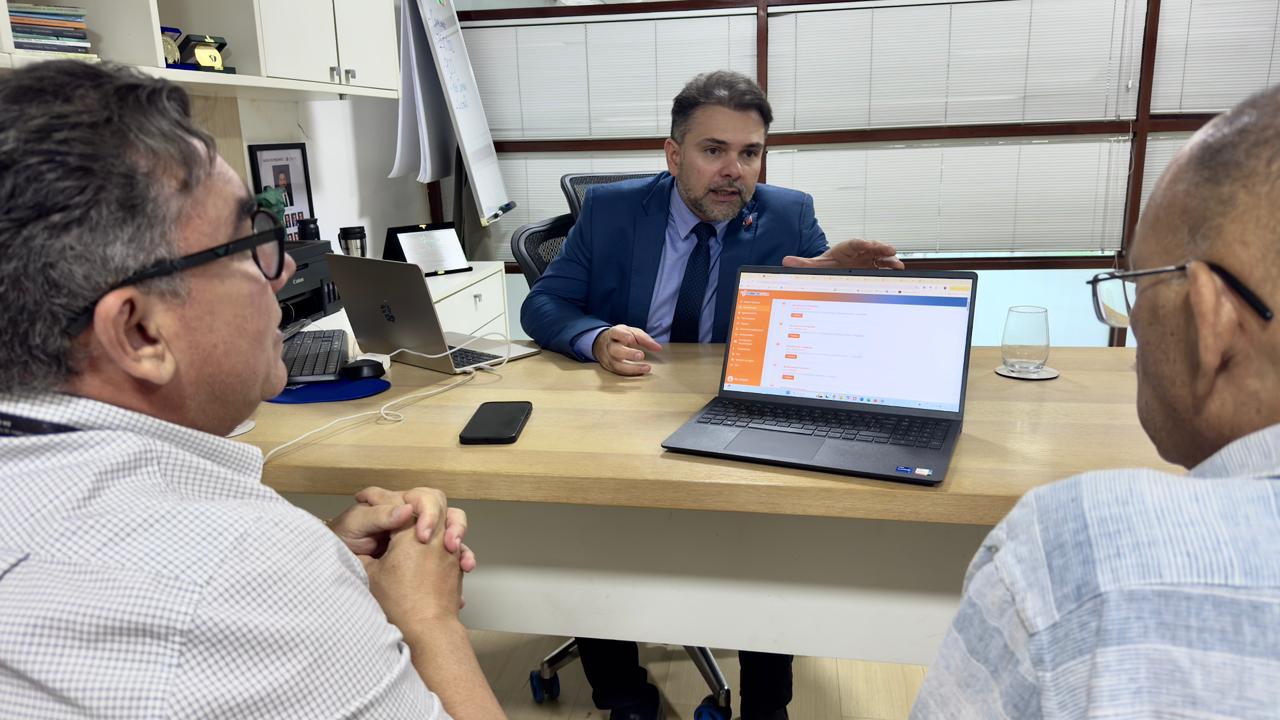 Secretaria de Estado da Saúde da Paraíba apresenta ao CRM-PB sistema eletrônico de gestão em saúde