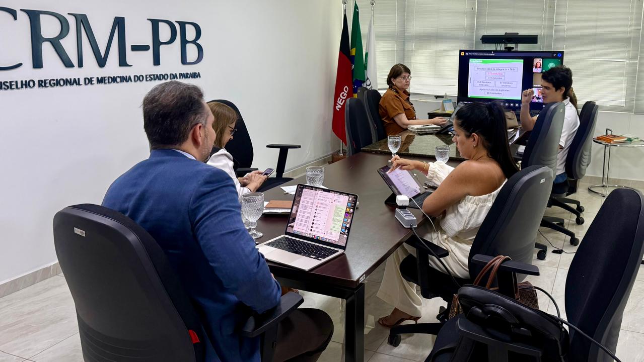 CRM-PB analisa dados da pesquisa sobre saúde mental dos médicos e planeja ações sobre o Janeiro Branco