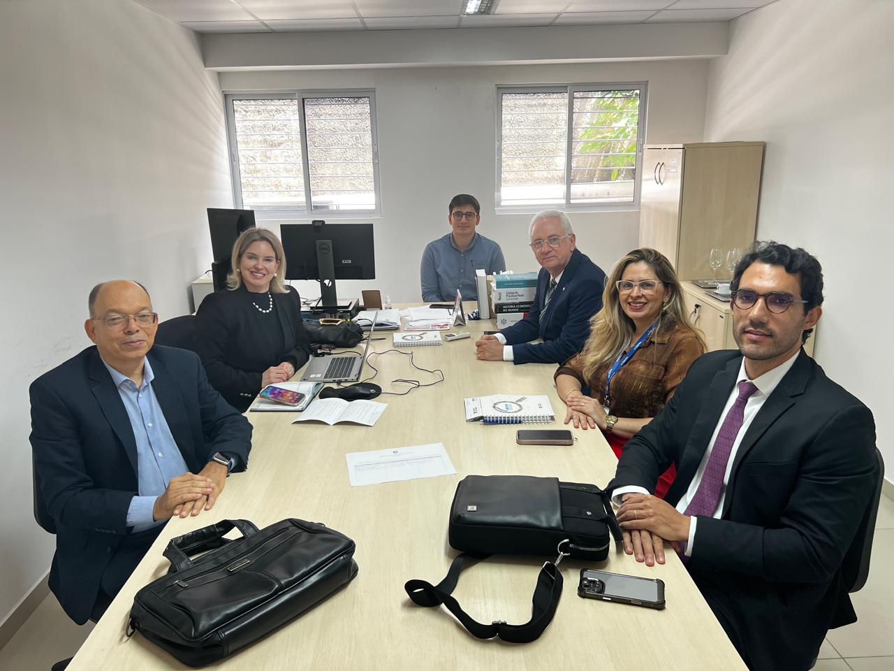 CRM-PB e MPPB discutem orientações e diretrizes para o Hospital Metropolitano